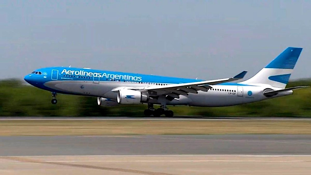 Aerolíneas Argentinas confirmó la vuelta de los vuelos a Mendoza y a Salta
